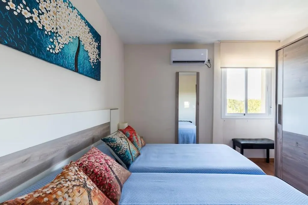 Miraflores Luxury Suites Seville Apartment