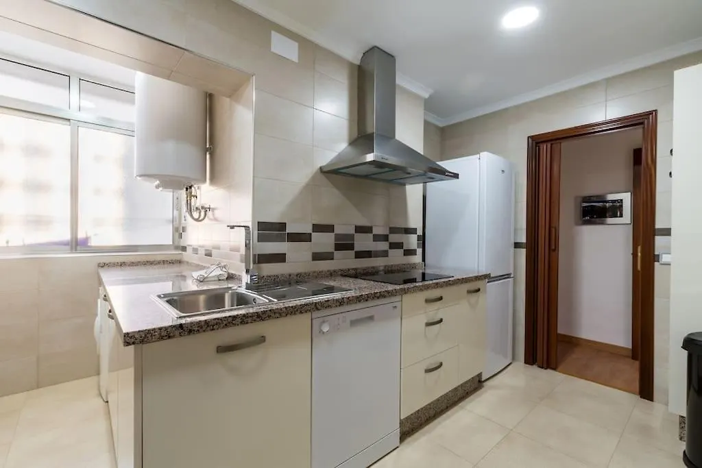 Miraflores Luxury Suites Seville Apartment